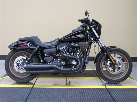 Pre-Owned 2017 Harley-Davidson Dyna Low Rider S in Goodyear #UHD322174A | RoadRunner Harley-Davidson