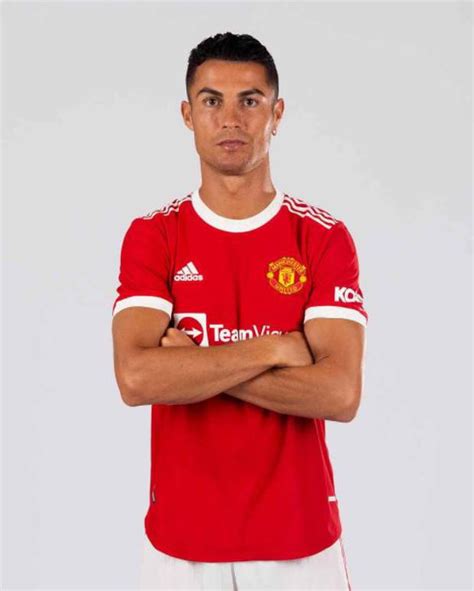 Cristiano Ronaldo a Manchester United utilizó nueva camiseta por primera vez pero todavía no ...