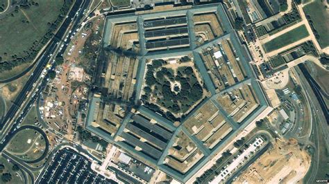 In pictures: Pentagon before and after 9/11 - BBC News