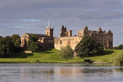 Linlithgow Palace - PRO TRAVEL CK, s.r.o.