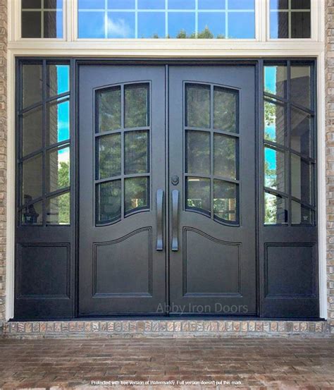 Front doors with double sidelights - kobo building