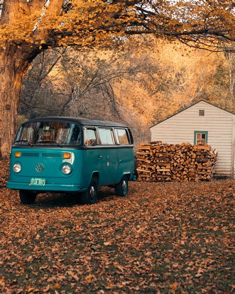 A New England Fall Road Trip For PSL and Fall Color Lovers