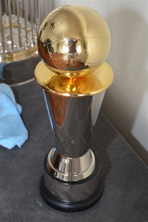 NBA Finals MVP Trophy – TrophyClone