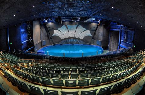 aquarium-theater-in-Georgia-Aquarium-atlanta