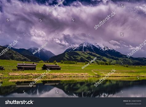 10 Emigrant peak montana Images, Stock Photos & Vectors | Shutterstock