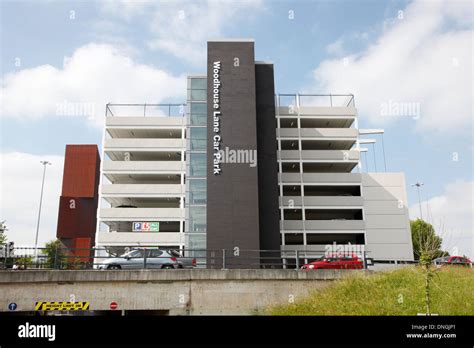 Woodhouse Lane Multi Storey Car Park, Leeds Stock Photo - Alamy