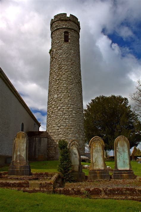 Historic Sites of Ireland: Castledermot Round Tower