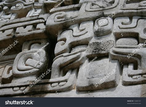 Mayan Carvings Xunantunich Stock Photo 13385101 | Shutterstock