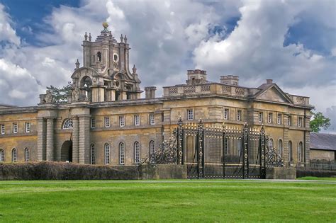 10 Best Stately Homes in the UK - Where to See the UK’s Most Beautiful Manor Houses? – Go Guides