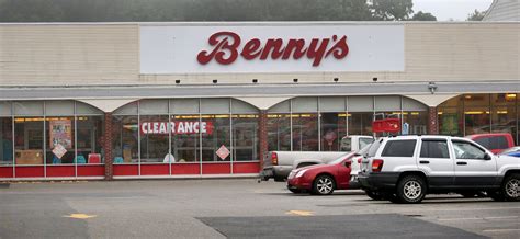 Here's what's happening with the Benny's locations once the stores close