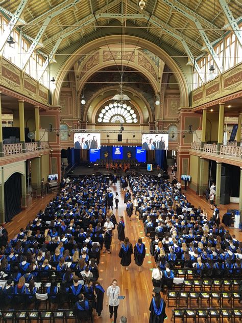 University of Melbourne Alumni on Twitter: "Congratulations to all of our @ArtsUnimelb graduates ...