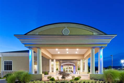 Holiday Inn Express Woodstock-Shenandoah Valley, an IHG Hotel Woodstock, Virginia, US ...