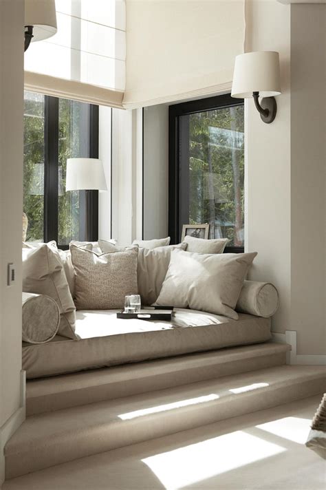 33 Modern Reading Nooks That Combine Comfort and Calm!