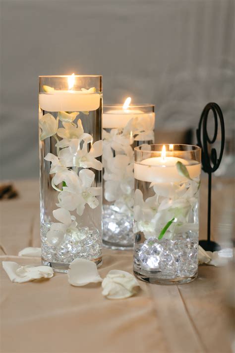 Floating Candles Wedding - jenniemarieweddings