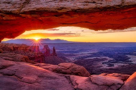 Mesa Arch Sunrise | Lars Leber Photography