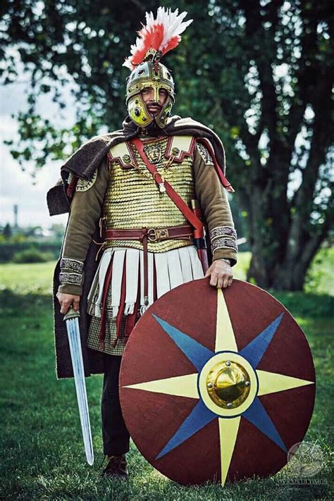 Late Roman officer in 2021 | Roman armor, Roman warriors, Historical armor