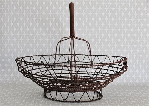 Small round brown wire basket | Jeanne d Árc Living - Willekulla