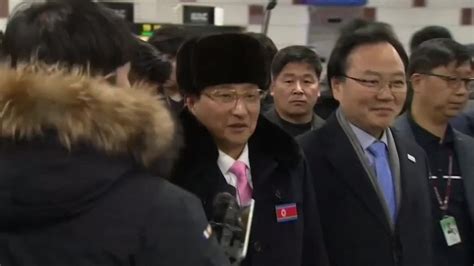 North Korean Olympic athletes arrive in South Korea | News UK Video ...