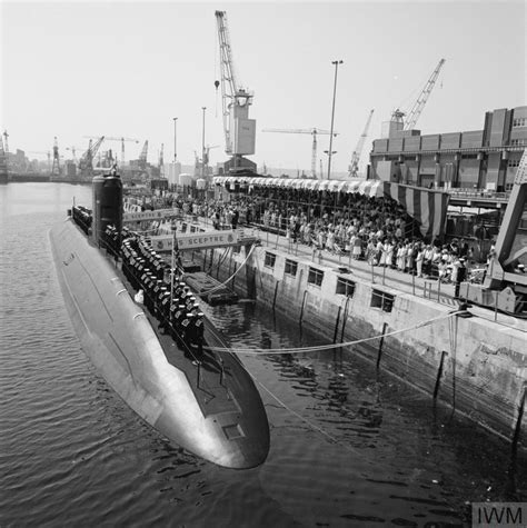 ROYAL NAVY NUCLEAR SUBMARINES OF THE COLD WAR, 1960-1991 | Imperial War ...