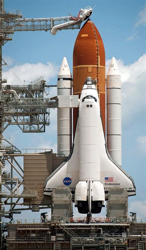 Why Don’t Space Shuttle Take Off Like an Aeroplane? in 2023 | Space shuttle, Nasa space shuttle ...