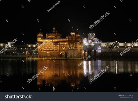 Golden Temple Punjab India Stock Photo 1317329750 | Shutterstock