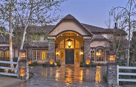 $8.25 Million Mansion In Hidden Hills, CA | Homes of the Rich