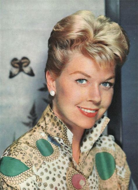 323 best ideas about Doris Day Style on Pinterest | Boats, The daisy ...