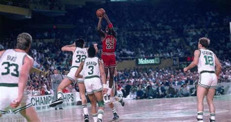 Page 3 - NBA: 5 Highest Scoring Games of Michael Jordan's career