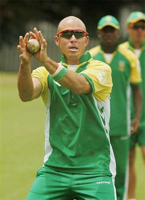 Herschelle Gibbs isn't caught out at nets | ESPNcricinfo.com