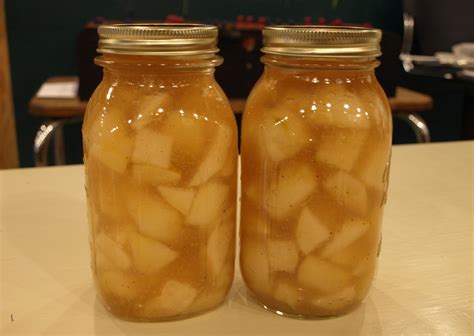 Spiced Pears – SBCanning.com – homemade canning recipes