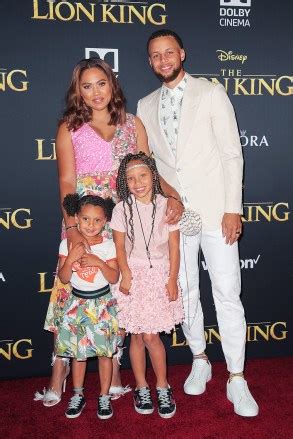 Steph Curry Plays With His 3 Kids In New Pic Posted By Wife Ayesha ...