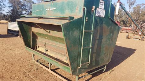 Arrow Jumbo Cattle Feeder 5tonne | Livestock Equipment - Livestock