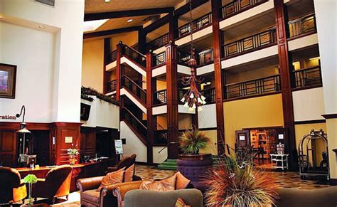 Lodge of the Ozarks | Branson.com