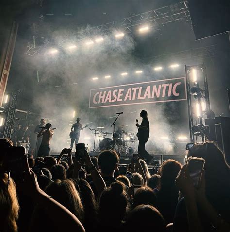 chase atlantic aesthetic | Concert aesthetic, Atlantic group, Atlantic