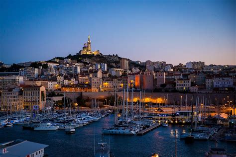 Marseille Wallpapers - Top Free Marseille Backgrounds - WallpaperAccess