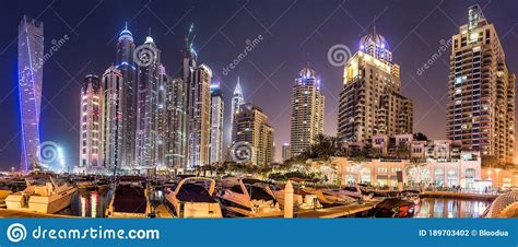 Dubai Marina Cityscape, UAE Editorial Photography - Image of city, ship ...