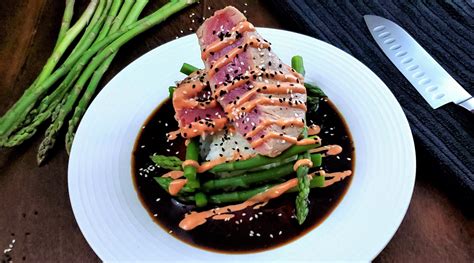 Seared Tuna Steak with Soy Sauce Gravy - Bacon & Vodka