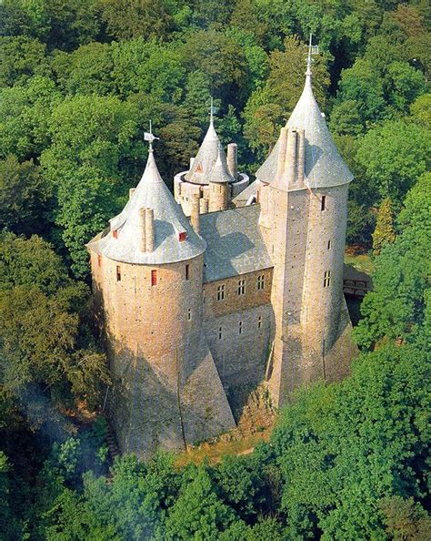 Castell Coch | Gothic castle, Welsh castles, Castle