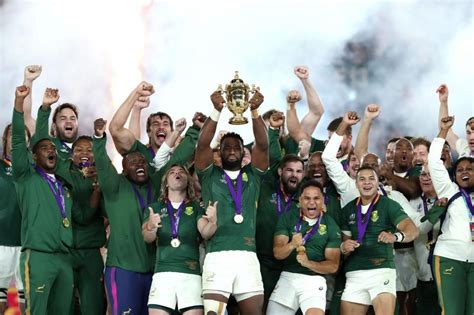 DIE SPRINGBOKKE: KAMPIOENE OP ALLE TERREINE | 15.co.za | | Rugby News, Live Scores, Results ...