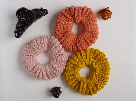 Crochet Spot » Blog Archive » Free Crochet Pattern: Easy Crochet Scrunchies - Crochet Patterns ...