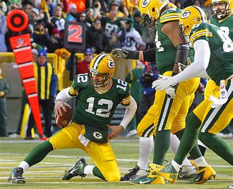 Aaron Rodgers, Green Bay Packers | Green bay packers fans, Green bay packers football, Nfl fans