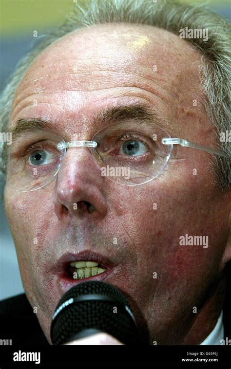 England Manager Sven Goran Eriksson Stock Photo - Alamy