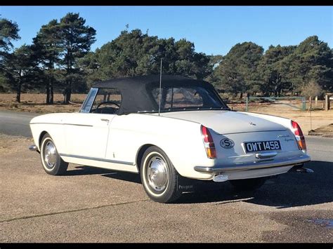 Ref 56 1964 Peugeot 404 Cabriolet