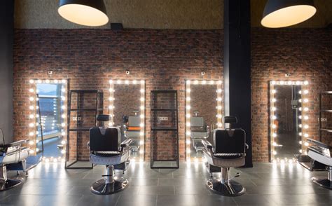 Hair salon lighting | How good lighting impacts your beauty salon