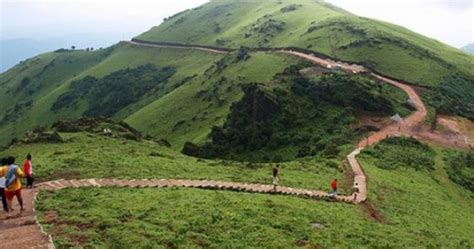 Mullayanagiri Peak - It Is One Of The Best Trekking Place In Karnataka ...