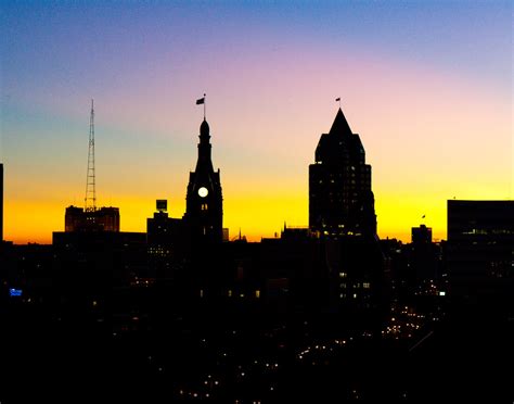 Milwaukee Skyline Silhouette | A. Michael Simms | Flickr