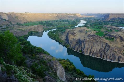 PERRINE MEMORIAL BRIDGE & SNAKE RIVER CANYON, USA | Travel Bunny