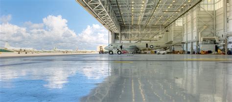 Jacksonville, FL Naval Air Station - Navy P-302V Hangar - HNTB