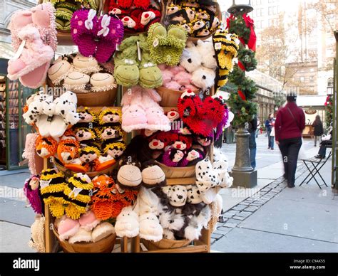 Holiday Market, Bryant Park, NYC Stock Photo - Alamy