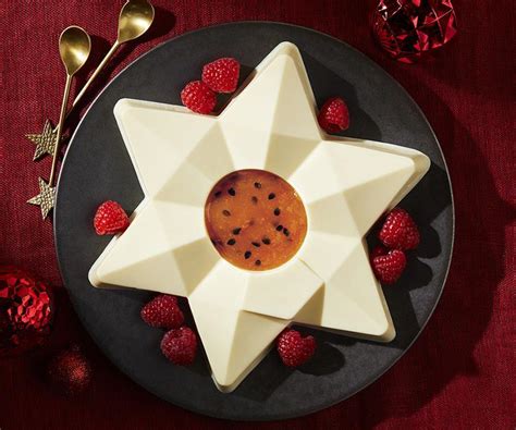 Corn dogs and billionaire mince pies: Morrisons Christmas range 2022 preview | Range Preview ...